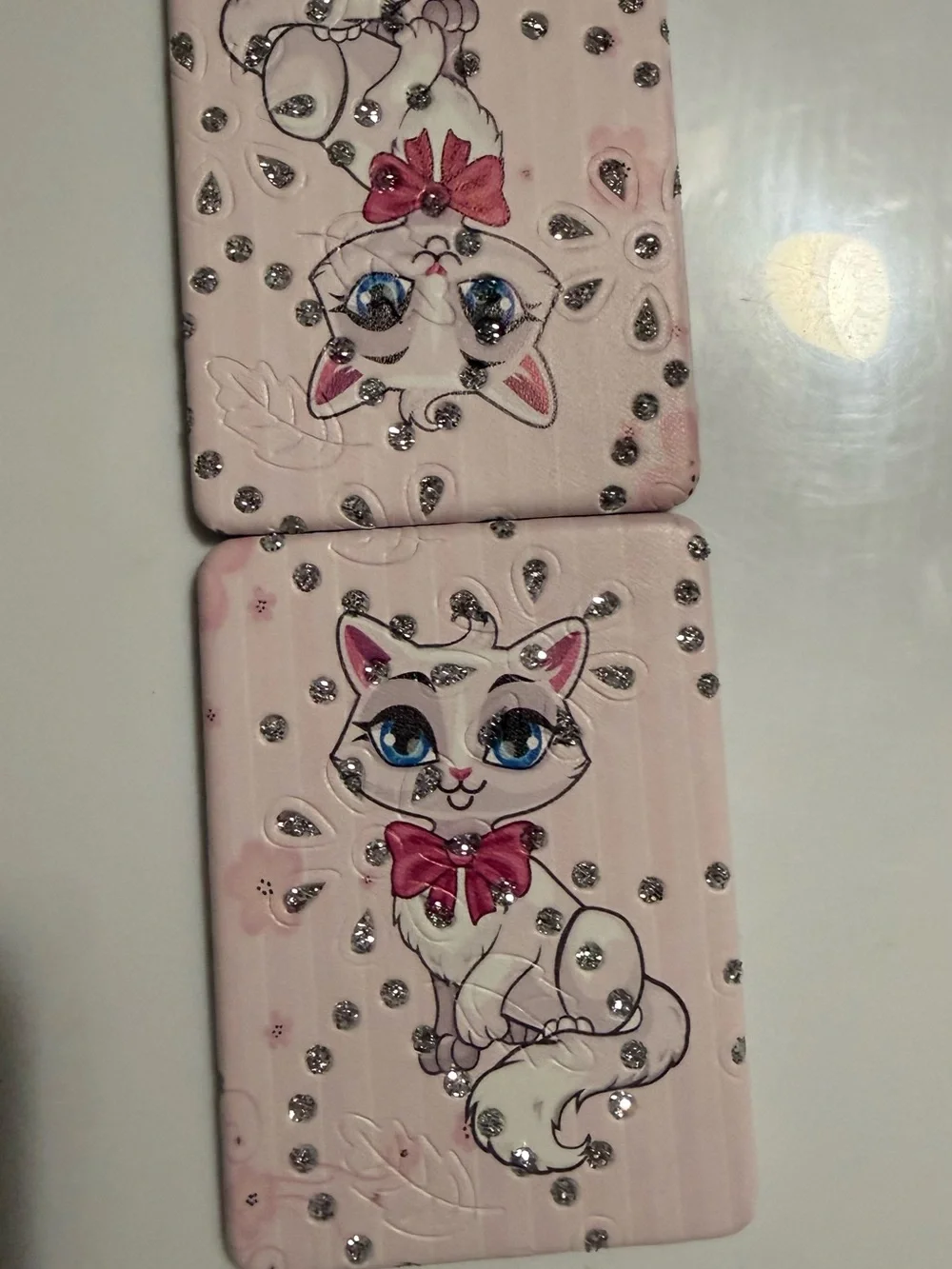 Cute Pink Cat mirror with Bow - Unbranded